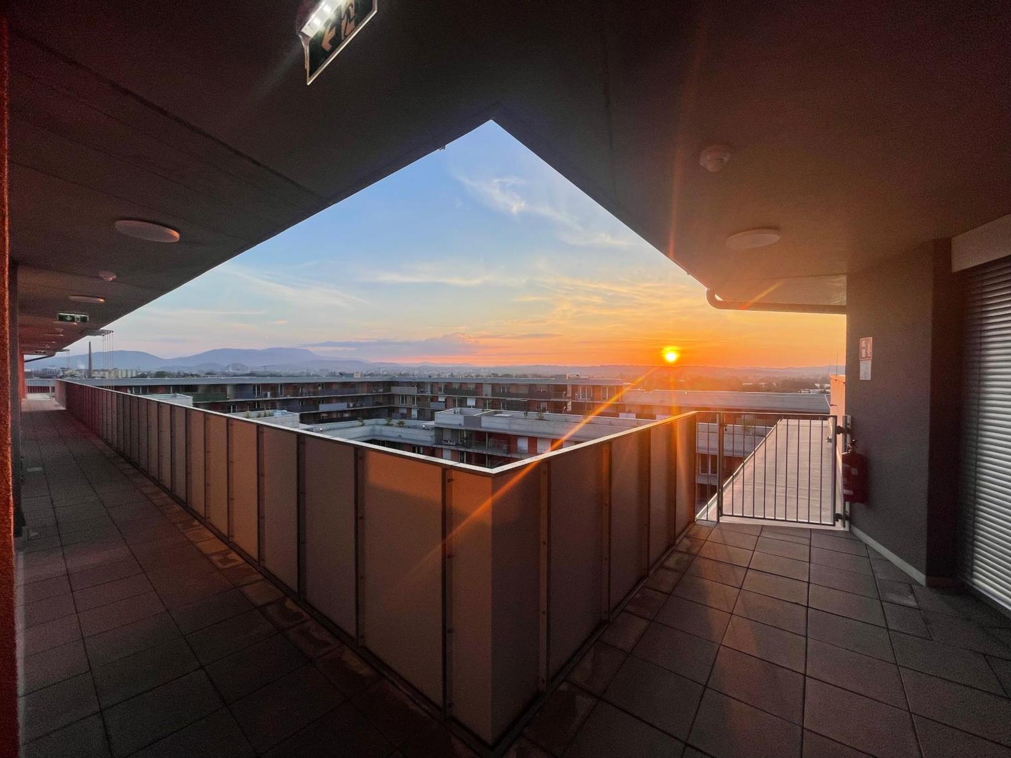 Апартаменти 100 Qm Penthouse, Self-Check-In, 2 Parkplaetze Грац Екстер'єр фото
