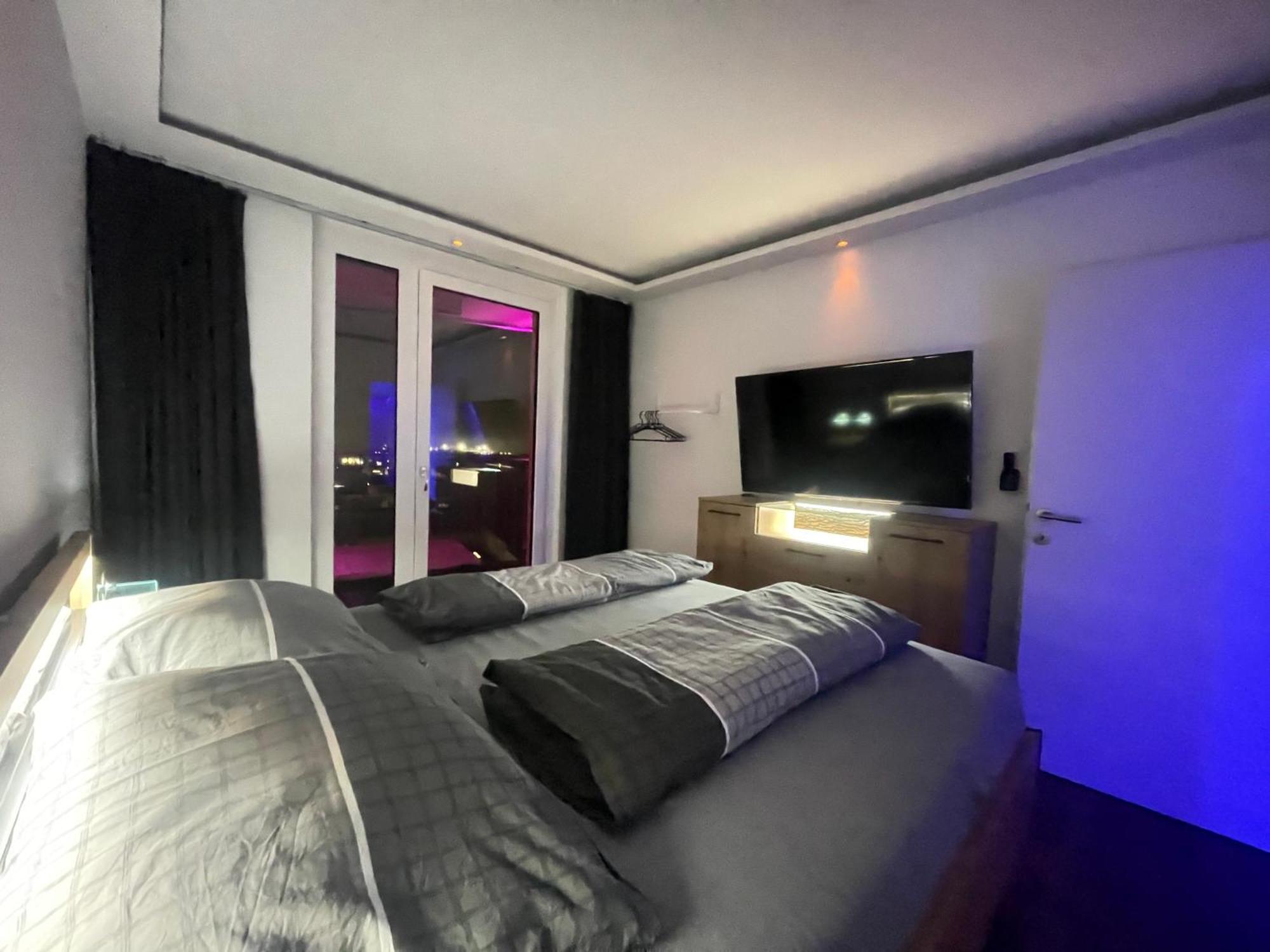 Апартаменти 100 Qm Penthouse, Self-Check-In, 2 Parkplaetze Грац Екстер'єр фото
