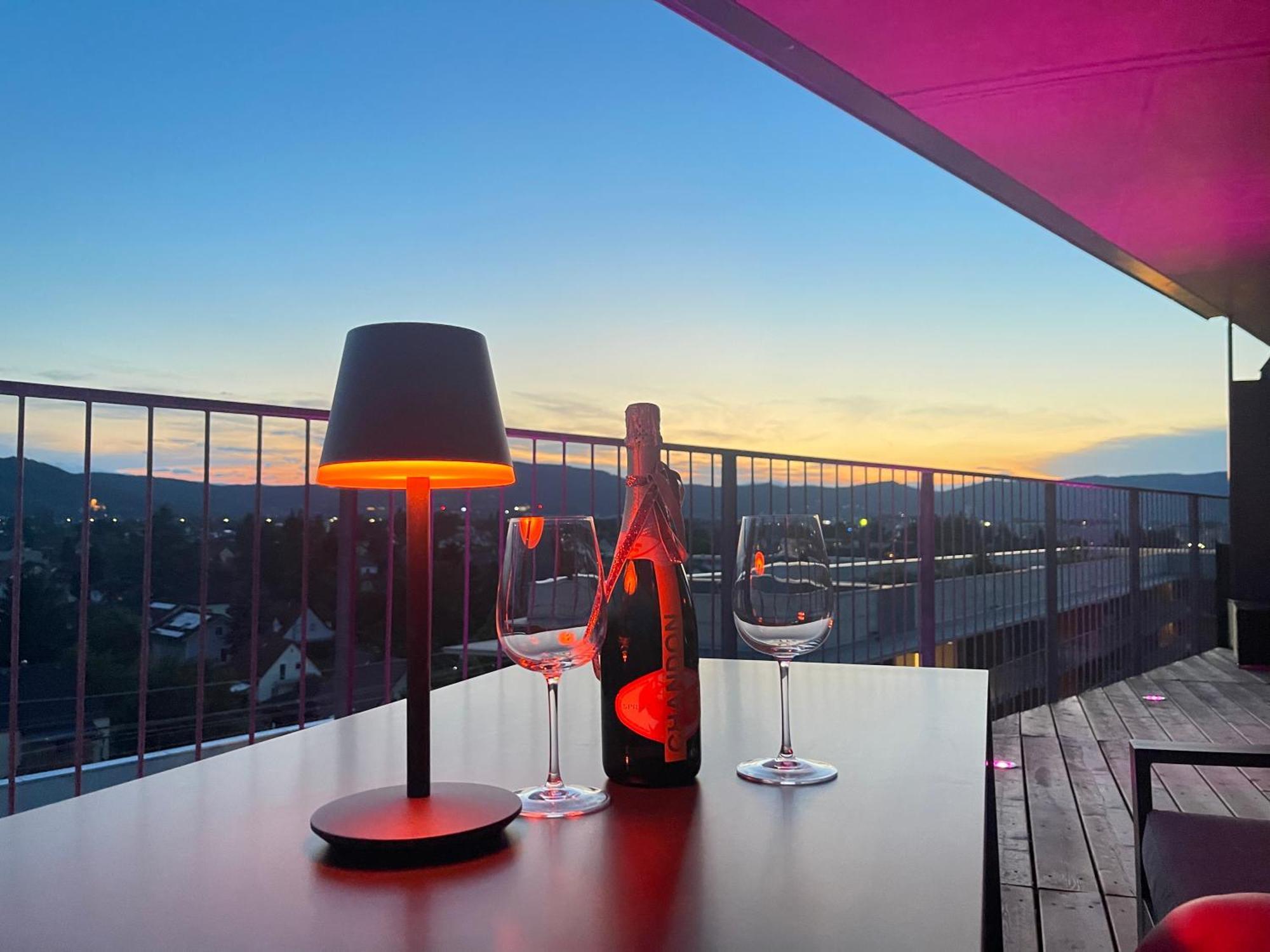 Апартаменти 100 Qm Penthouse, Self-Check-In, 2 Parkplaetze Грац Екстер'єр фото