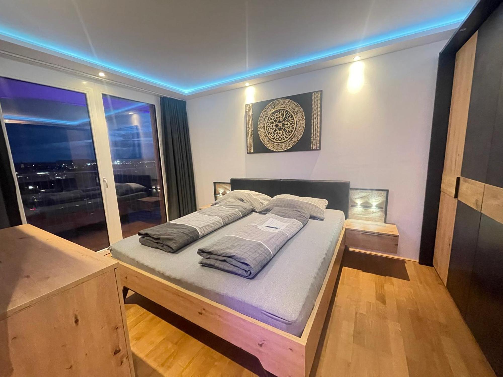 Апартаменти 100 Qm Penthouse, Self-Check-In, 2 Parkplaetze Грац Екстер'єр фото